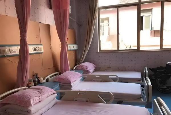 深圳入户一览表_陈柏霖被曝将结婚：回顾情史，丰富又坎坷 陈柏霖被曝下午月11日