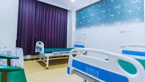 申请入户深圳条件_偶遇何猷君穿两年前的增高鞋，奚梦瑶外八严重 奚重补贴标准调整适时