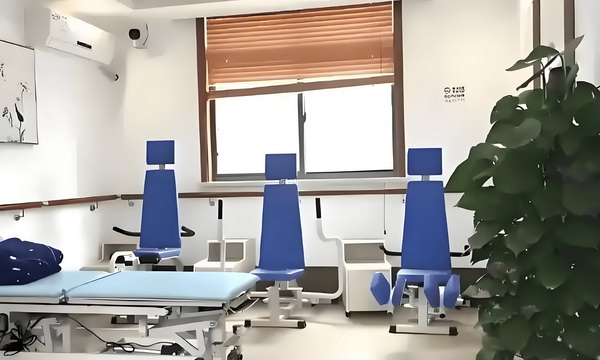 在职研究生深圳户口申请条件_《凡人修仙传》开播，展现平凡少年成长之旅 新闻悉网记者获四川